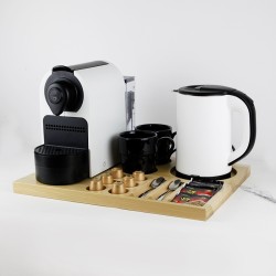 Δίσκος Καλωσορίσματος EspressoW 42x31,5cm Ξύλινος με Βραστήρα 0,8lt 220/240V 50/60Hz 1200W και Μηχανή Espresso 0,8lt 1400W 19Bar σε Λευκό Χρώμα Olympia